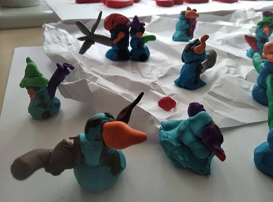 GR III Bałwanki z plasteliny