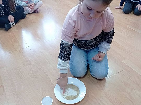 GR IV Eksperymenty związane w wodą