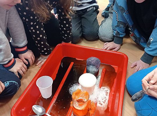 GR IV Eksperymenty związane w wodą