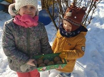 Gr I Dokarmiamy ptaki