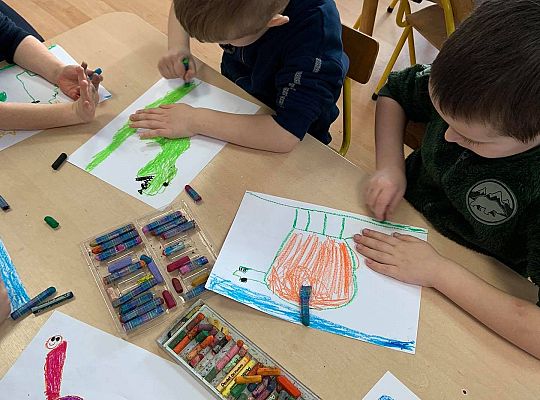 GR III Ilustracje do wiersza "Współczesny dinozaur"