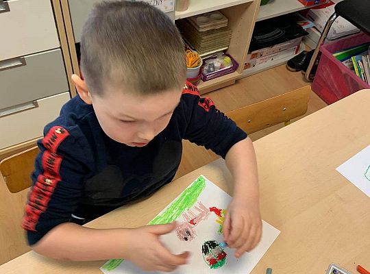 GR III Ilustracje do wiersza "Współczesny dinozaur"