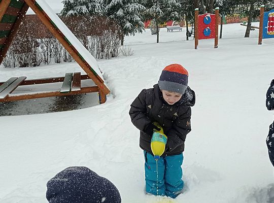 GR IV Malujemy na śniegu