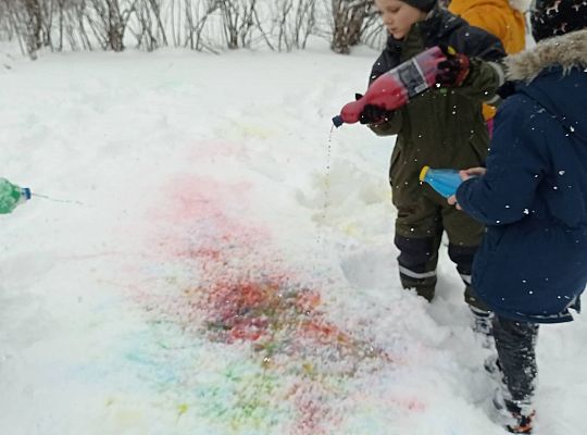 GR IV Malujemy na śniegu