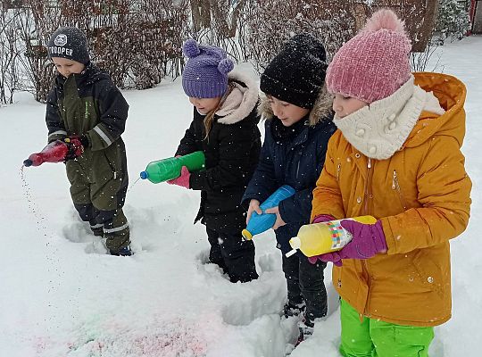 GR IV Malujemy na śniegu