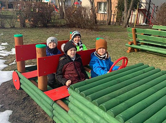 GR III Nowy Plac Zabaw