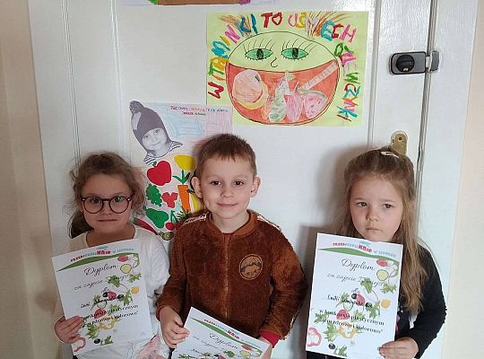Konkurs plastyczny "Jedz zdrowo i kolorowo "