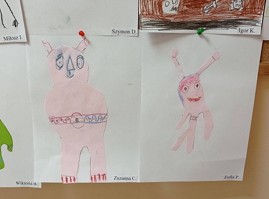 GR IV Układ Słoneczny i kosmici