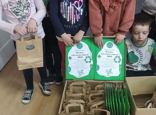 GR III "Dzień Ziemi" oraz PODZIĘKOWANIA