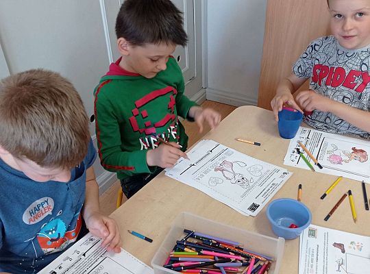 GR IV "Dzieci uczą rodziców" - projekt