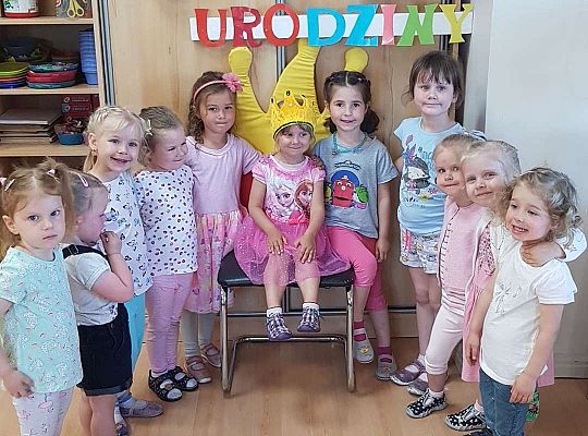 Gr I Urodzinki Amelki