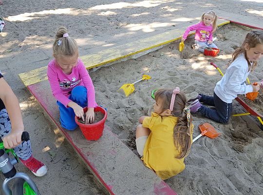 Zabawy i zajęcia w gr. III