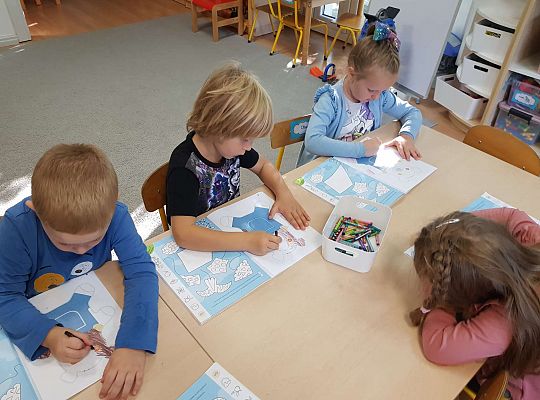 Zabawy i zajęcia w gr. III