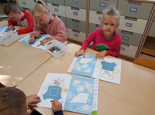 Zabawy i zajęcia w gr. III