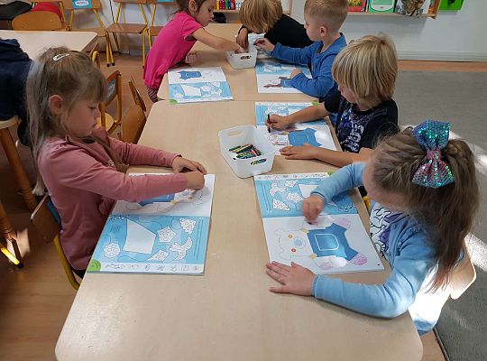 Zabawy i zajęcia w gr. III