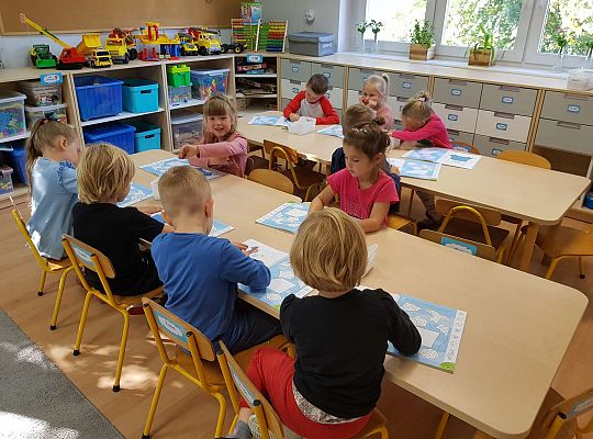 Zabawy i zajęcia w gr. III