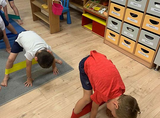 Gr IV Ćwiczenia gimnastyczne