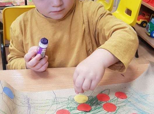 GR I Zabawy kolorami