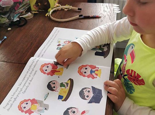 Gr III Fotorelacja z pracy w domu