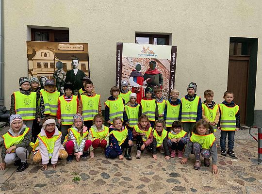 Gr. IV Starszaki z wizytą w MUZEUM