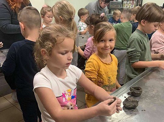 Gr. IV Starszaki z wizytą w MUZEUM