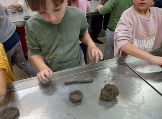 Gr. IV Starszaki z wizytą w MUZEUM