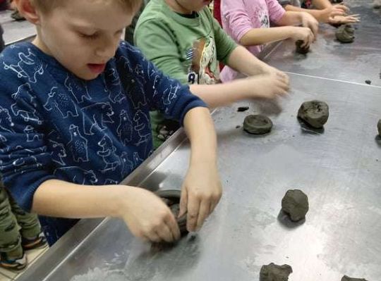 Gr. IV Starszaki z wizytą w MUZEUM