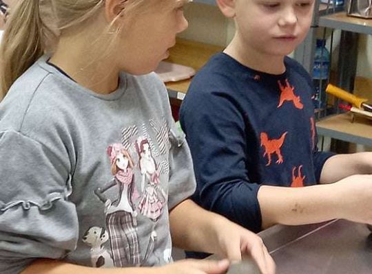 Gr. IV Starszaki z wizytą w MUZEUM