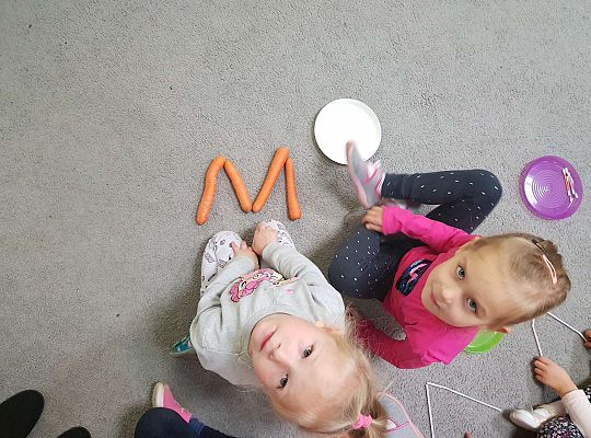 Gr. III- poznajemy literę M- zajęcia z wykorzystaniem tablicy multimedialnej