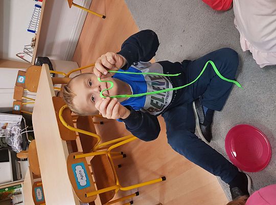 Gr. III- poznajemy literę M- zajęcia z wykorzystaniem tablicy multimedialnej