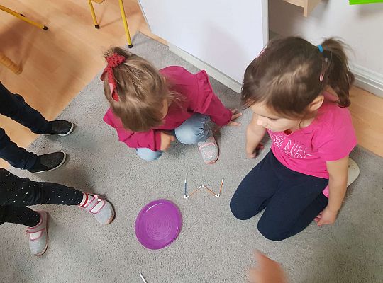 Gr. III- poznajemy literę M- zajęcia z wykorzystaniem tablicy multimedialnej