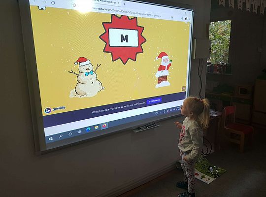 Gr. III- poznajemy literę M- zajęcia z wykorzystaniem tablicy multimedialnej