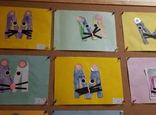 Gr. III- poznajemy literę M- zajęcia z wykorzystaniem tablicy multimedialnej