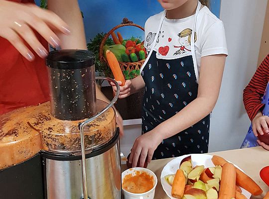 Gr. III Robimy sok warzywno- owocowy