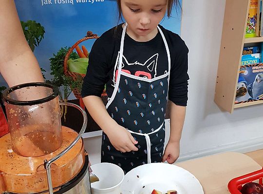 Gr. III Robimy sok warzywno- owocowy