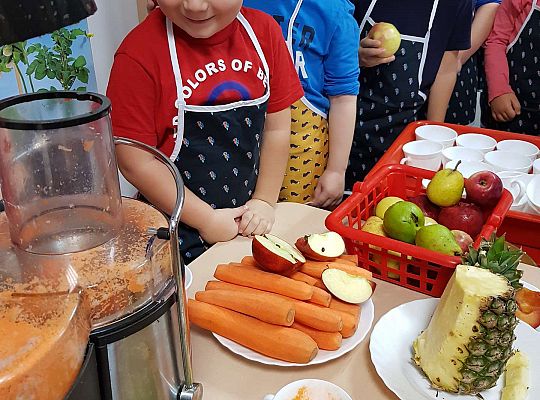 Gr. III Robimy sok warzywno- owocowy