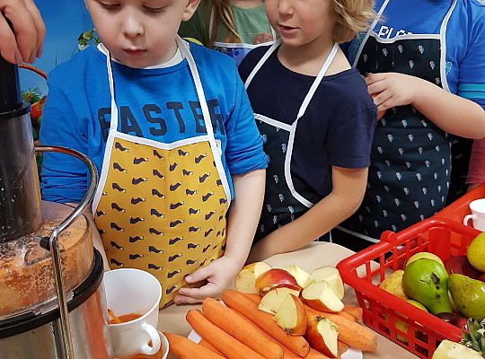 Gr. III Robimy sok warzywno- owocowy