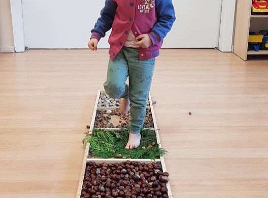 GR. II Jesienna ścieżka sensoryczna