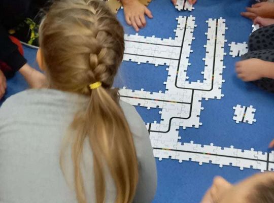 Gr. IV Pierwsze zajęcia  z ozobotami