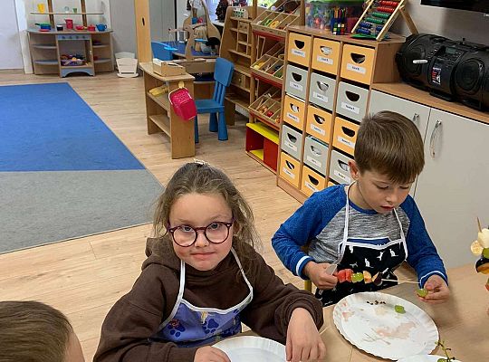 Gr IV- Owocowe szaszłyki