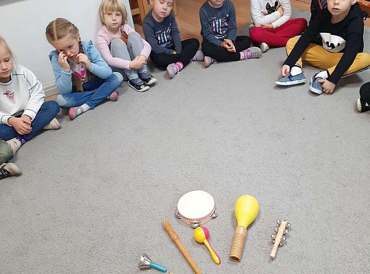 Słyszymy ,widzimy, czujemy