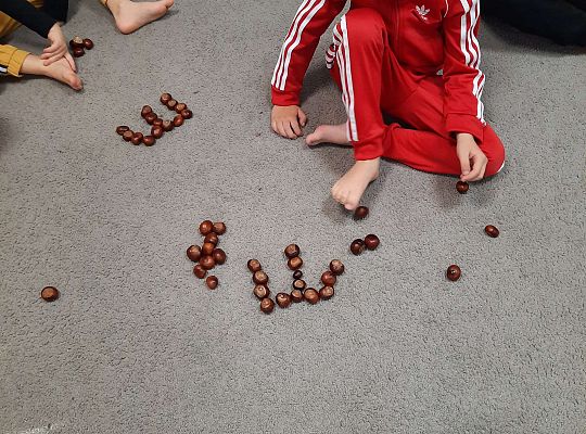 Gr III -Poznajemy wartości