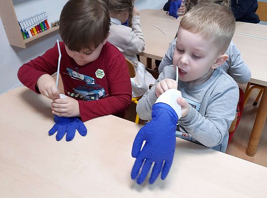 Zawsze się znajdzie pomocna dłoń