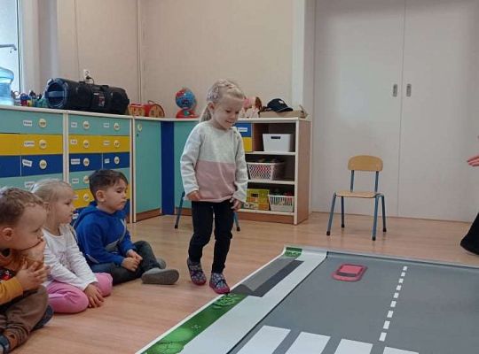 GR. I - Spotkanie z p. policjantką