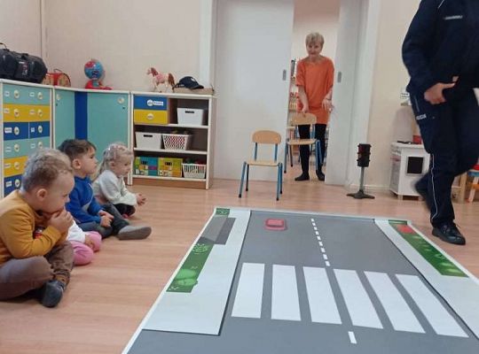 GR. I - Spotkanie z p. policjantką