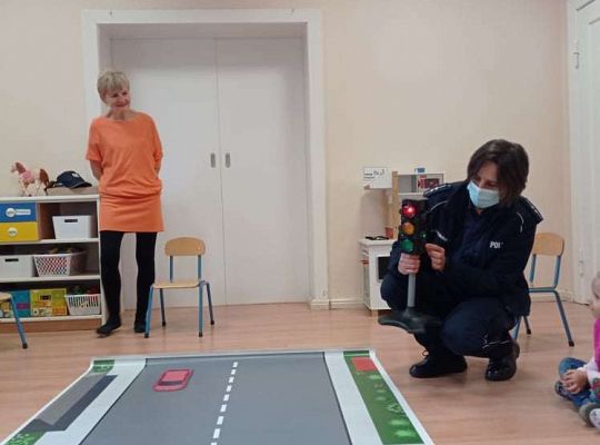 GR. I - Spotkanie z p. policjantką