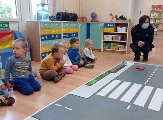 GR. I - Spotkanie z p. policjantką