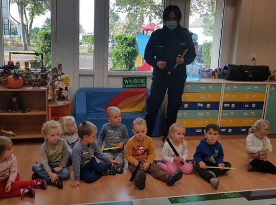 GR. I - Spotkanie z p. policjantką