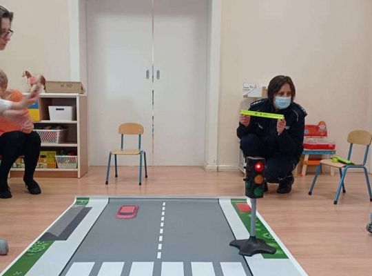 GR. I - Spotkanie z p. policjantką