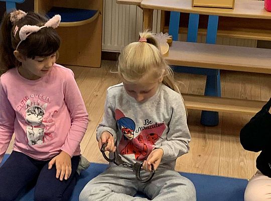 Gr IV Spotkanie z p. policjantką